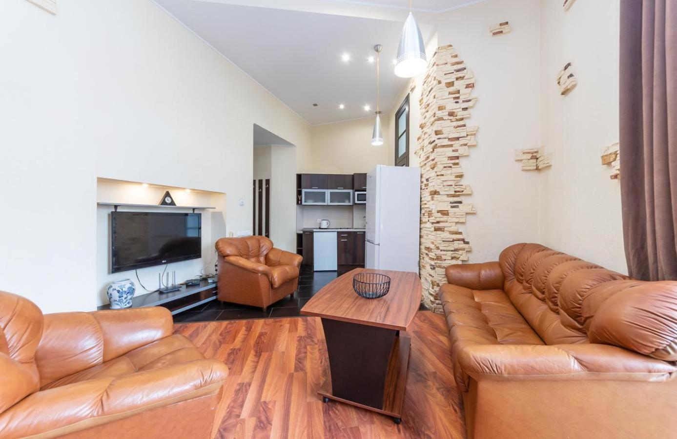 Comfortable Apartment On Mikhaylovskiy Lane Kiev Exterior foto