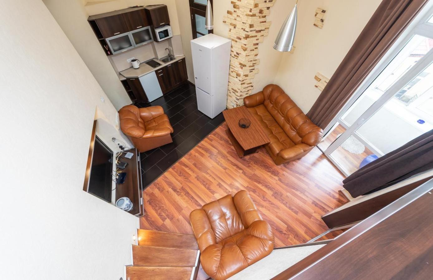 Comfortable Apartment On Mikhaylovskiy Lane Kiev Exterior foto